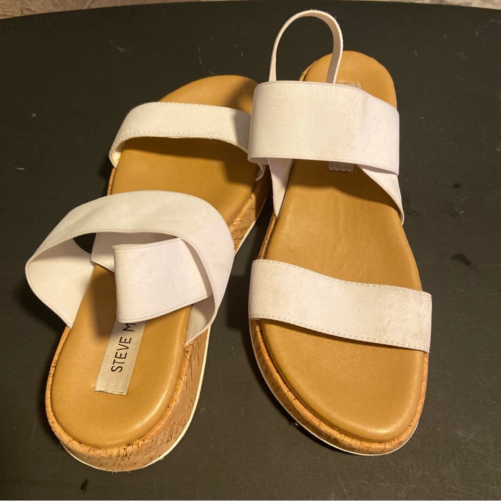 Steve Madden Gladi Sandal, White, 7